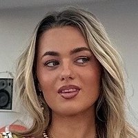 Гусє Віллемсе Оголені