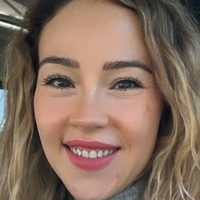 гюзеллик_хемсиреси Оголені