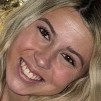 Гейлі Уелч Оголені