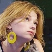 Гейлі Беннетт Оголені