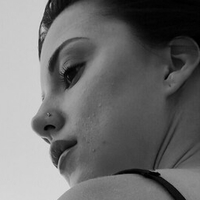 Ханна Вонн Оголені