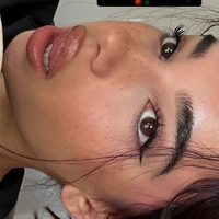 Гільда Керталлі Оголені