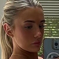 Голлі Гамфрісс Оголені