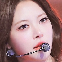 Хон Ынче Оголені