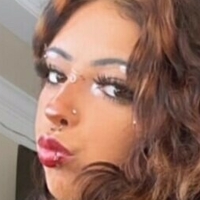 Ісаа2файн Оголені