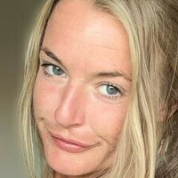 ітстінахох Оголені