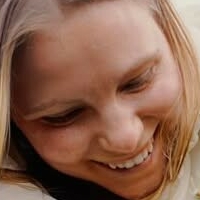 Джейд Кері Оголені