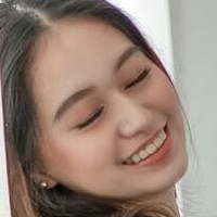 Джеанн Алігато Оголені