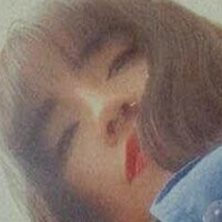 Карен Корреа Оголені