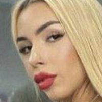 Кеті Лав Оголені