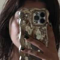 келлзбінс Оголені