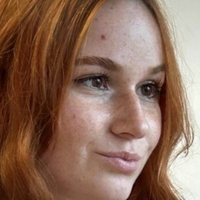 келлійред Оголені