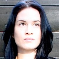 Келсі Чаваррія Оголені