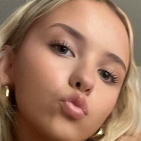 Келсі Паркер Оголені