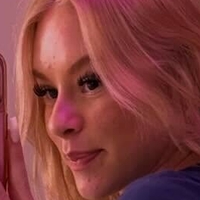 Кензі Сміт Оголені