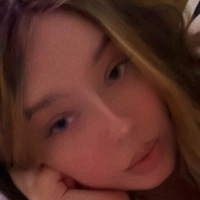 квіссі Оголені