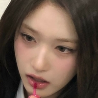 Лі Хьон-Со Оголені