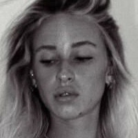 Леоні Вайзе Оголені