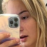 Лексі Кейла Голдберг Оголені