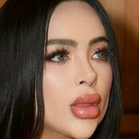 Лібні Мартінес Оголені