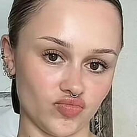 Ліла Яновська Оголені