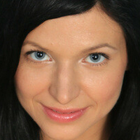 Ліна Аріан Джой Оголені