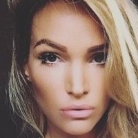 Лінда Зімані Оголені