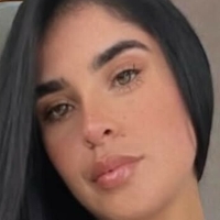 Лоурі Оголені