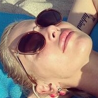 Любимка Шилова Оголені