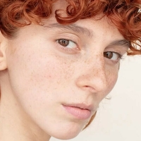 Лучія Інерме Оголені