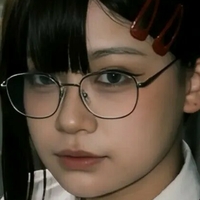 Лінда.кос Оголені