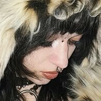 м4рикор Оголені