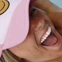 Медді Хоуп Оголені