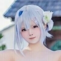 Махіна Оголені