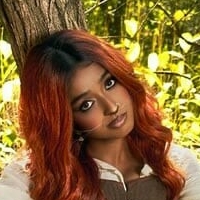 Майтрейі Оголені