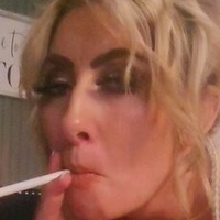 Менді Лейн Оголені