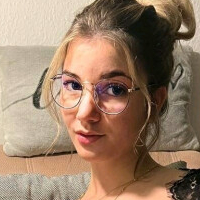 Маріелла Фучіла Оголені