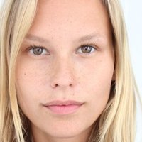 Маріїна Кескитало Оголені