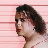 Максін Тенглс Оголені