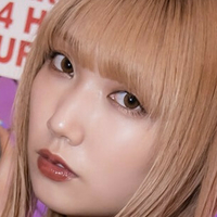 Меа Шімотсукі Оголені