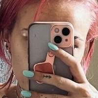 Меган Олівія Оголені