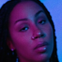 Мелані М'юз Оголені