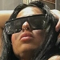 Мікафранн Оголені