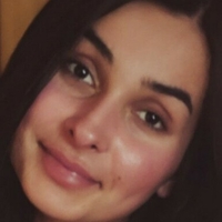 Міліголісі Оголені