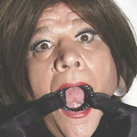 Міс Блоу Оголені