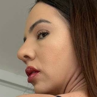 Міс Райсса Оголені