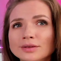 Мія Ніка Оголені