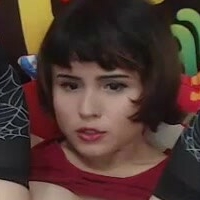 Монікьют18 Оголені