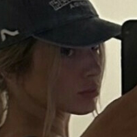 Морган Віттат Оголені