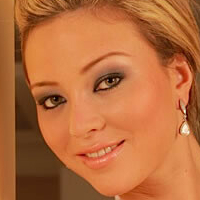 Наталія Прайвет Оголені